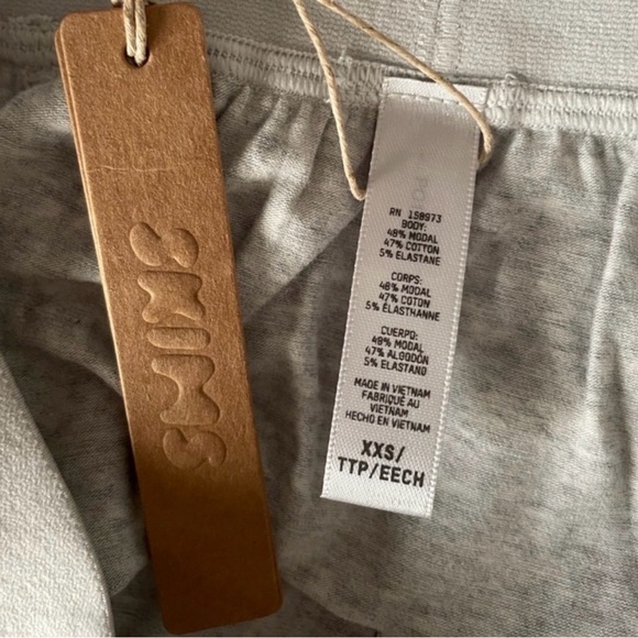 Skims Boyfriend Loose Boxer Light Heather Grey XXS | New with Tags - Picture 10 of 12